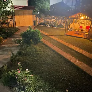  Hostel Happy Corner
