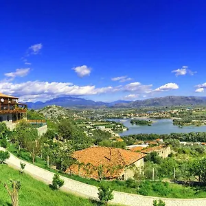 Shpija E Gjyshit Hotel